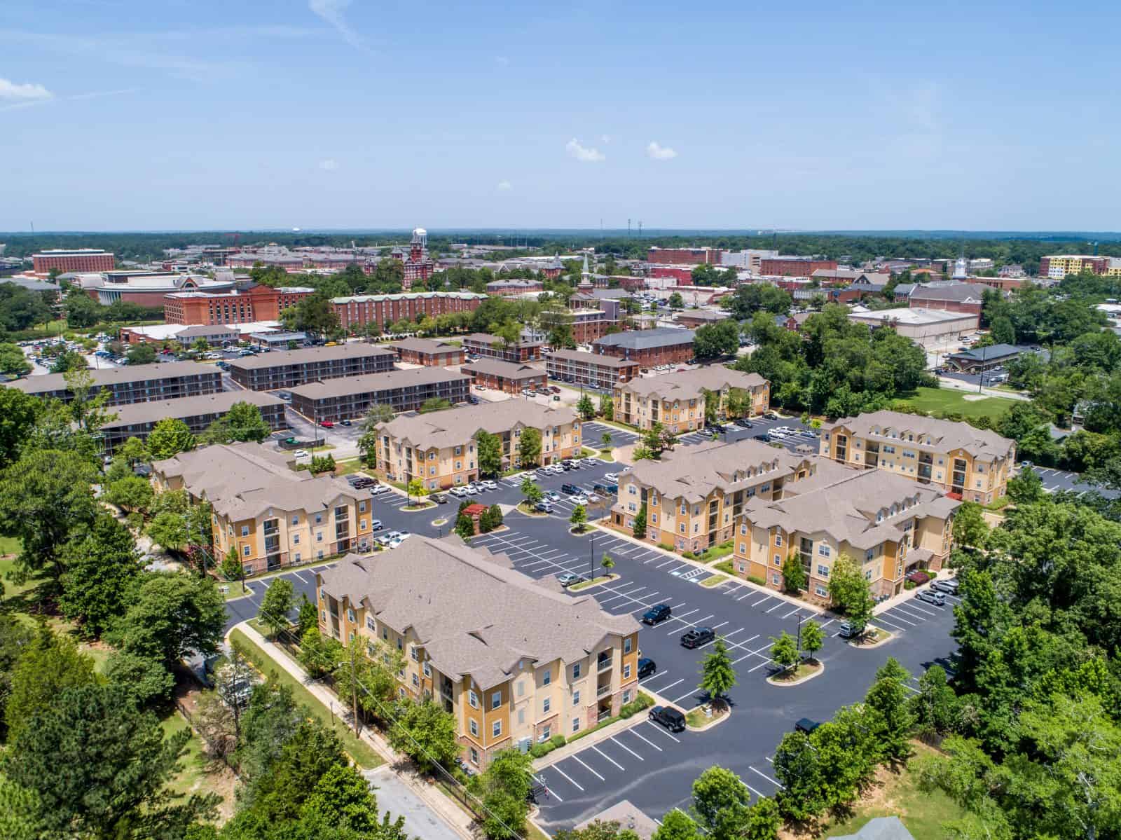 drone photo of apartment complex in Auburn, AL