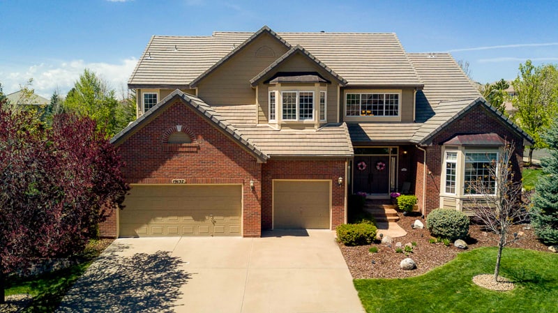 residential real estate aerial drone photo of neighborhood in Aurora Colorado